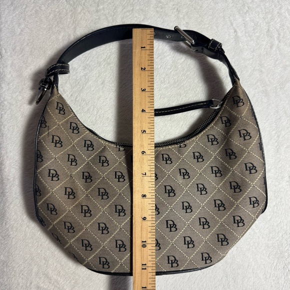 Y2K Dooney & Bourke Mini Shoulder Bag in Monogram Pattern - Picture 5 of 10